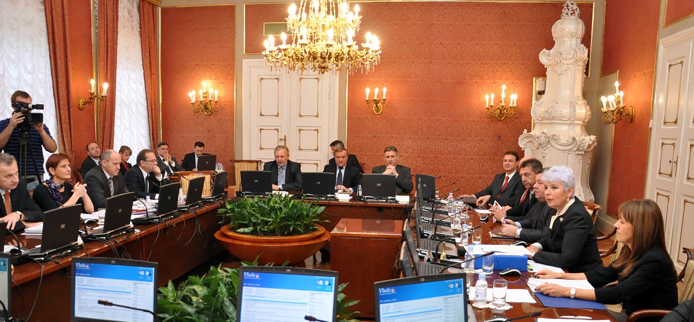 165. sjednica Vlade Republike Hrvatske