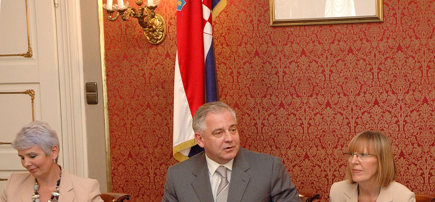 32. sjednica Vlade Republike Hrvatske