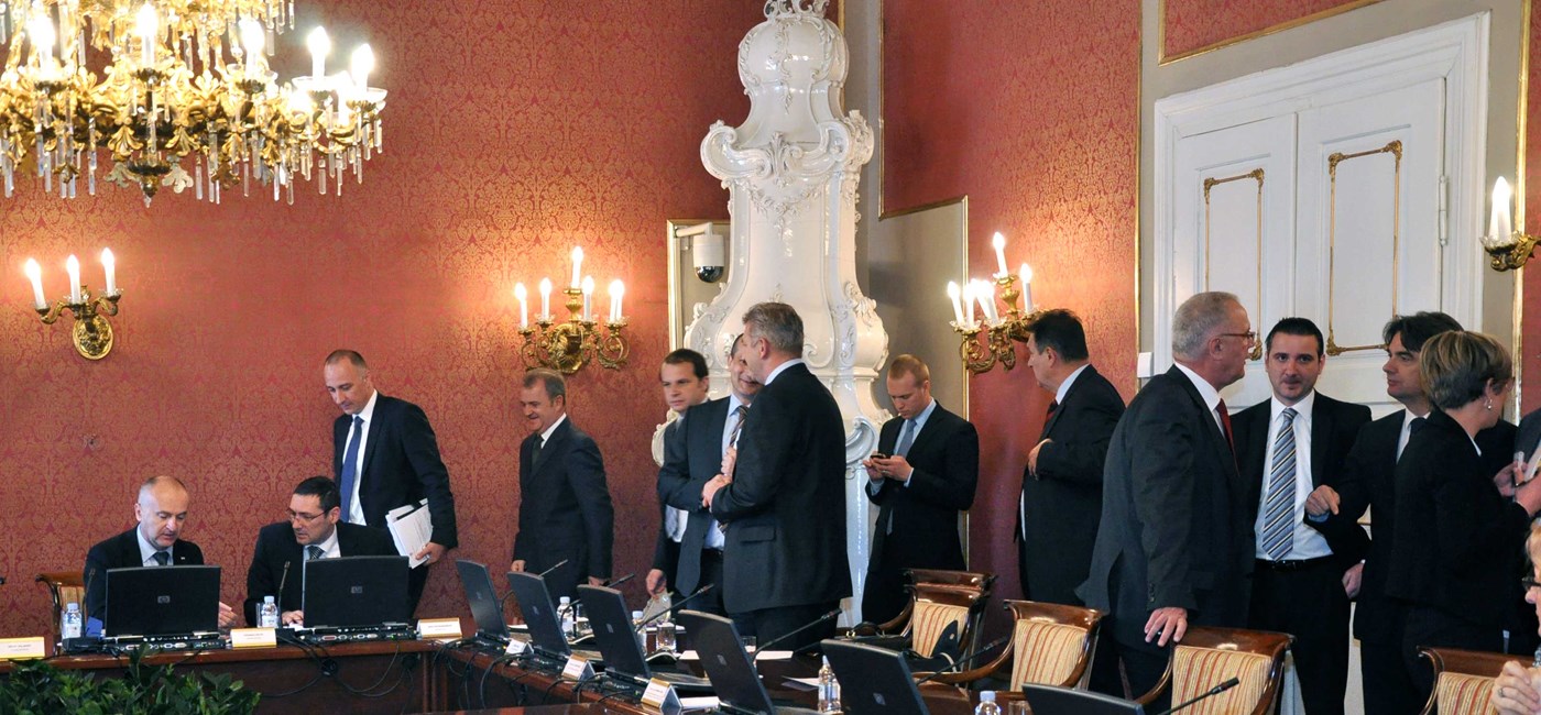 27. sjednica Vlade Republike Hrvatske