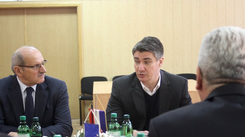 Predsjednik Vlade Milanović: Očekujem da vlasti u Srbiji vrate Šešelja u pritvor kako je to zatražio ICTY