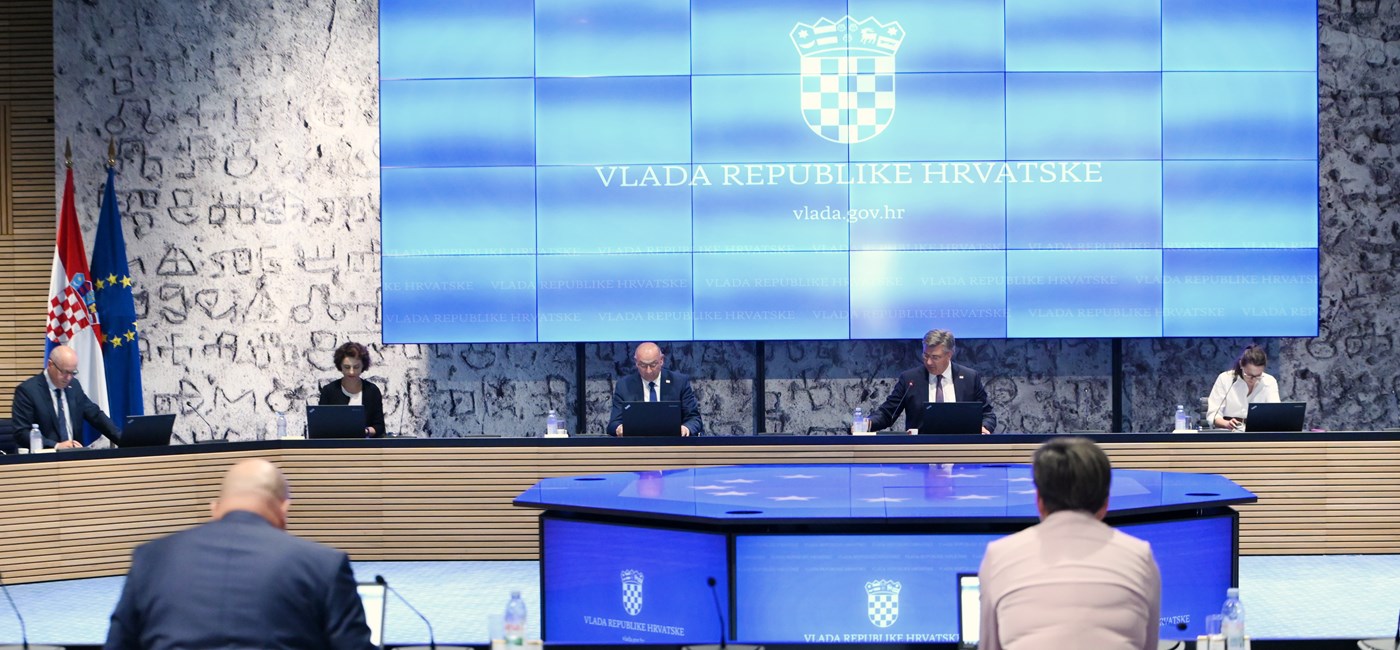 Sjednica Vlade: 30. kolovoza proglašen "Danom sjećanja na poginule hrvatske vatrogasce"