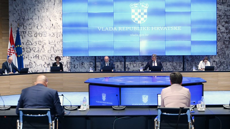 Sjednica Vlade: 30. kolovoza proglašen "Danom sjećanja na poginule hrvatske vatrogasce"