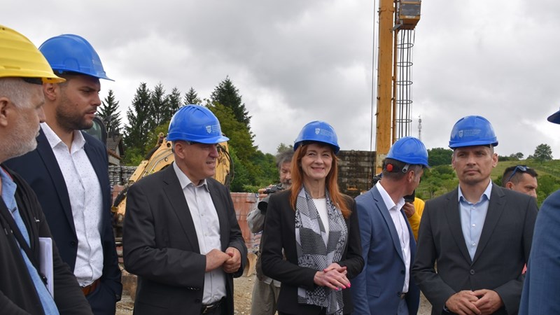 Bačić u Vojniću: U Karlovačkoj županiji obnovljen 181 objekt