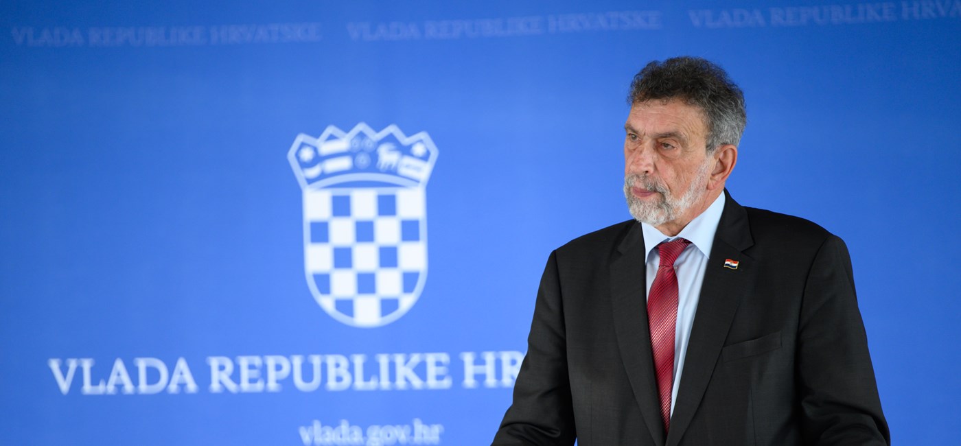 Fuchs učenicima na njihov zadnji školski dan zaželio dobar odmor i punjenje baterija