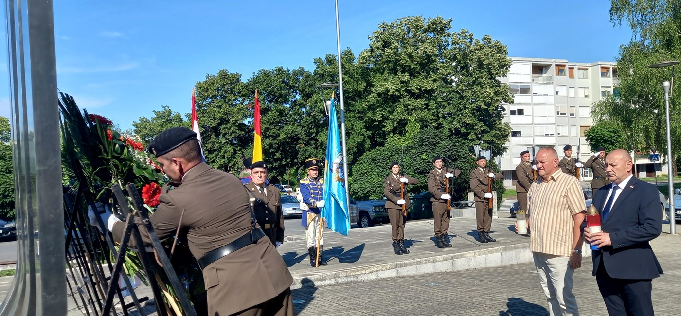 Odana počast poginulim pripadnicima 110. brigade ZNG/HV-a