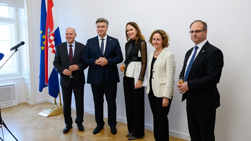 Obnovljena Palača Bužan samo je dio ogromnog projekta cjelovite obnove Gornjeg grada nakon potresa