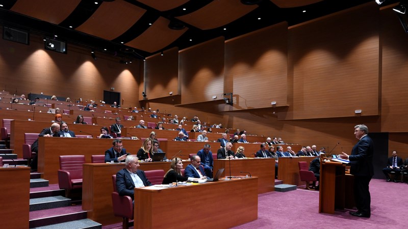 Plenković: Nepovjerenje Vladi zbog pogreške jednog člana neće proći