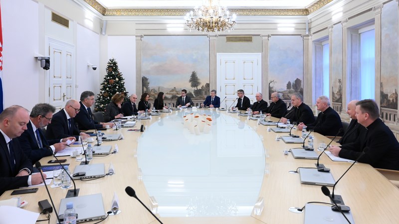 Nastavljen kvalitetan dijalog Vlade i HBK o temama važnim za hrvatsko društvo