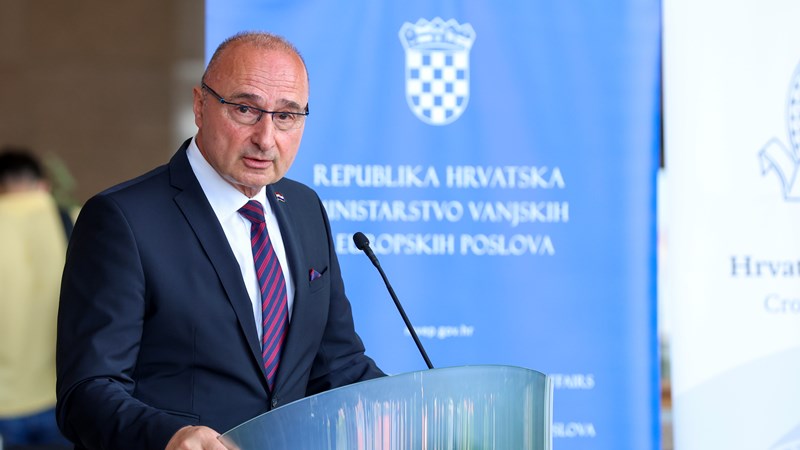 Grlić Radman: Crna Gora instrumentaliziranom rezolucijom pokazala dva lica