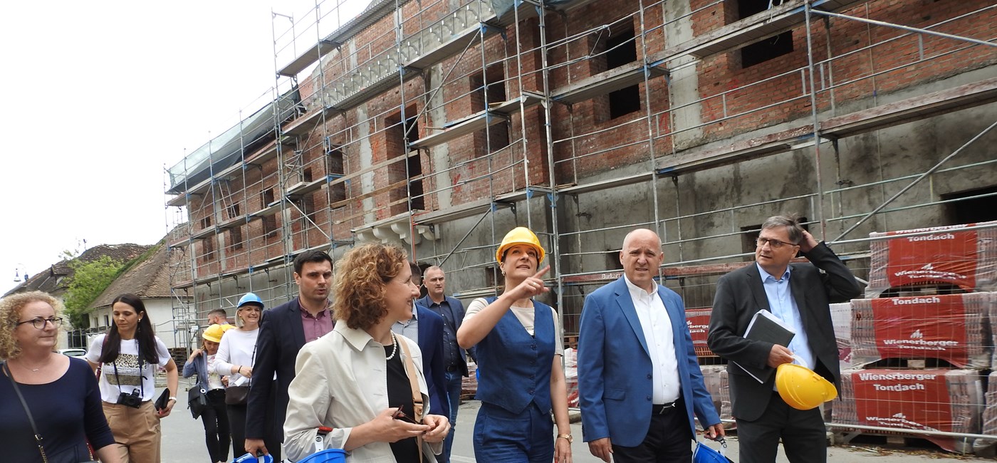 Do kraja godine na području Sisačko-moslavačke županije bit će obnovljene sve zgrade javne namjene