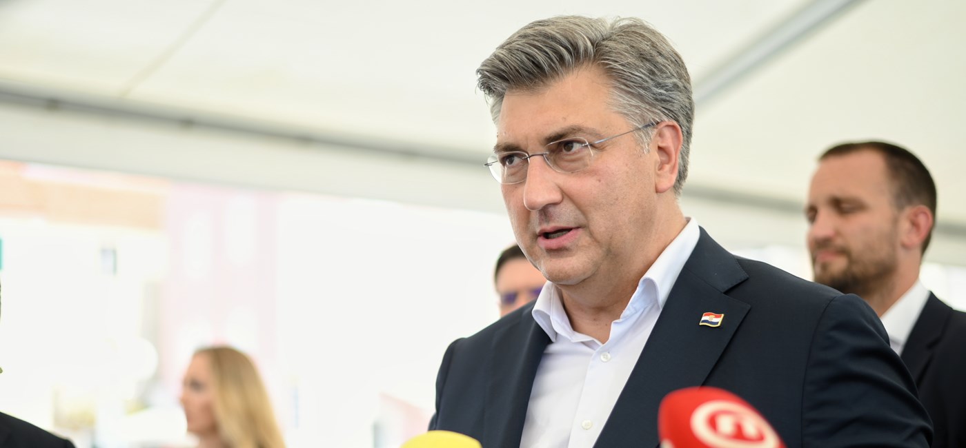 Osuđujemo zločin koji je počinjen u Daruvaru. Izražavamo sućut obiteljima stradalih i nadamo se oporavku ranjenih