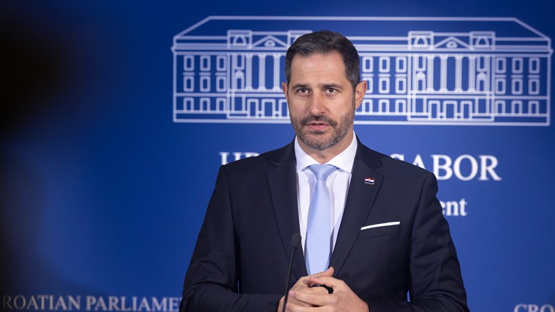 Glavina: Politički performans pokrovitelja rentijerstva
