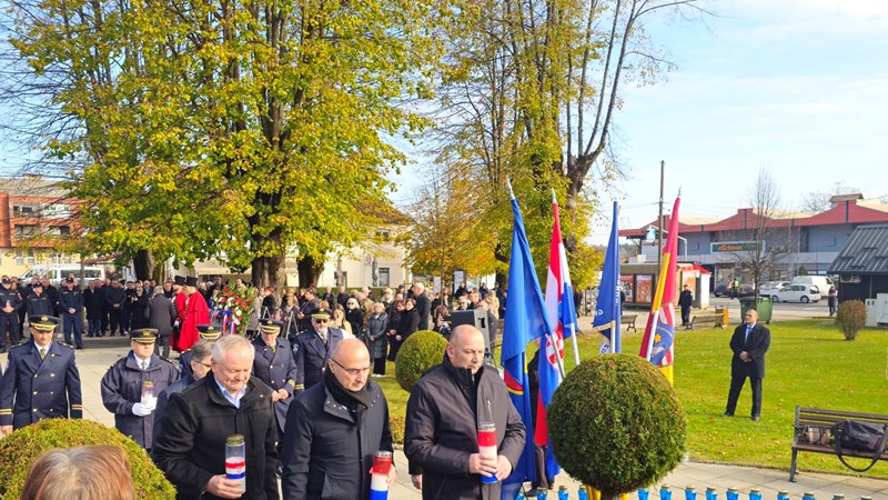 Obilježena 33. obljetnica od progonstva Slunjana; Medved: Žrtve se neće zaboraviti 