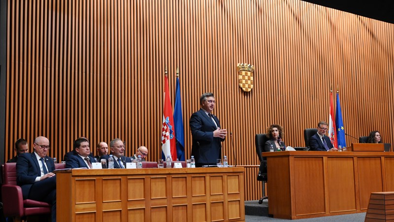 Aktualno prijepodne: Vlada vodi konzistentnu vanjsku politiku; Uz Ukrajinu stao cijeli zapadni svijet