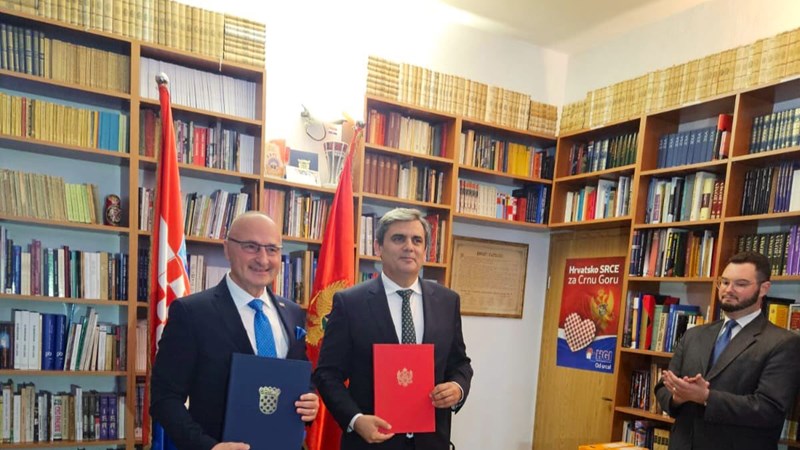 Potpisan ugovor Hrvatske i Crne Gore o   darivanju i povratu Doma kulture hrvatskoj zajednici u Crnoj Gori