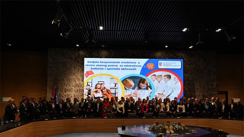 Za projekte namijenjene aktivnostima djece predškolske i mlađe školske dobi dodijeljeni ugovori vrijedni 5 mil. eura