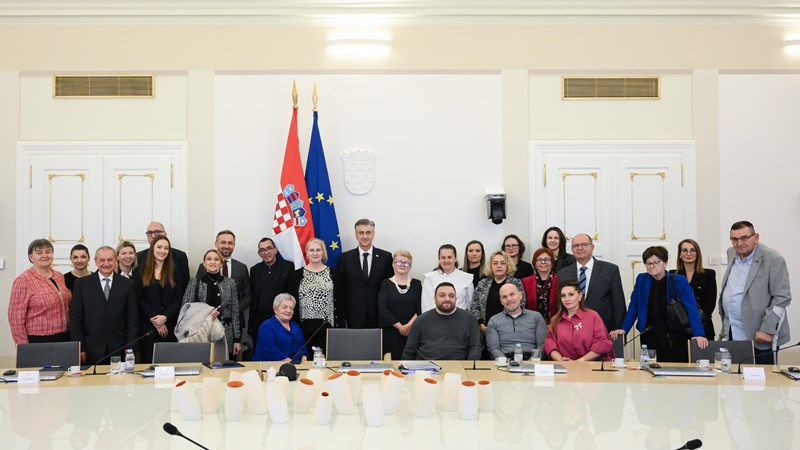 Vlada će nastaviti unaprjeđivati kvalitetu života osoba s invaliditetom 