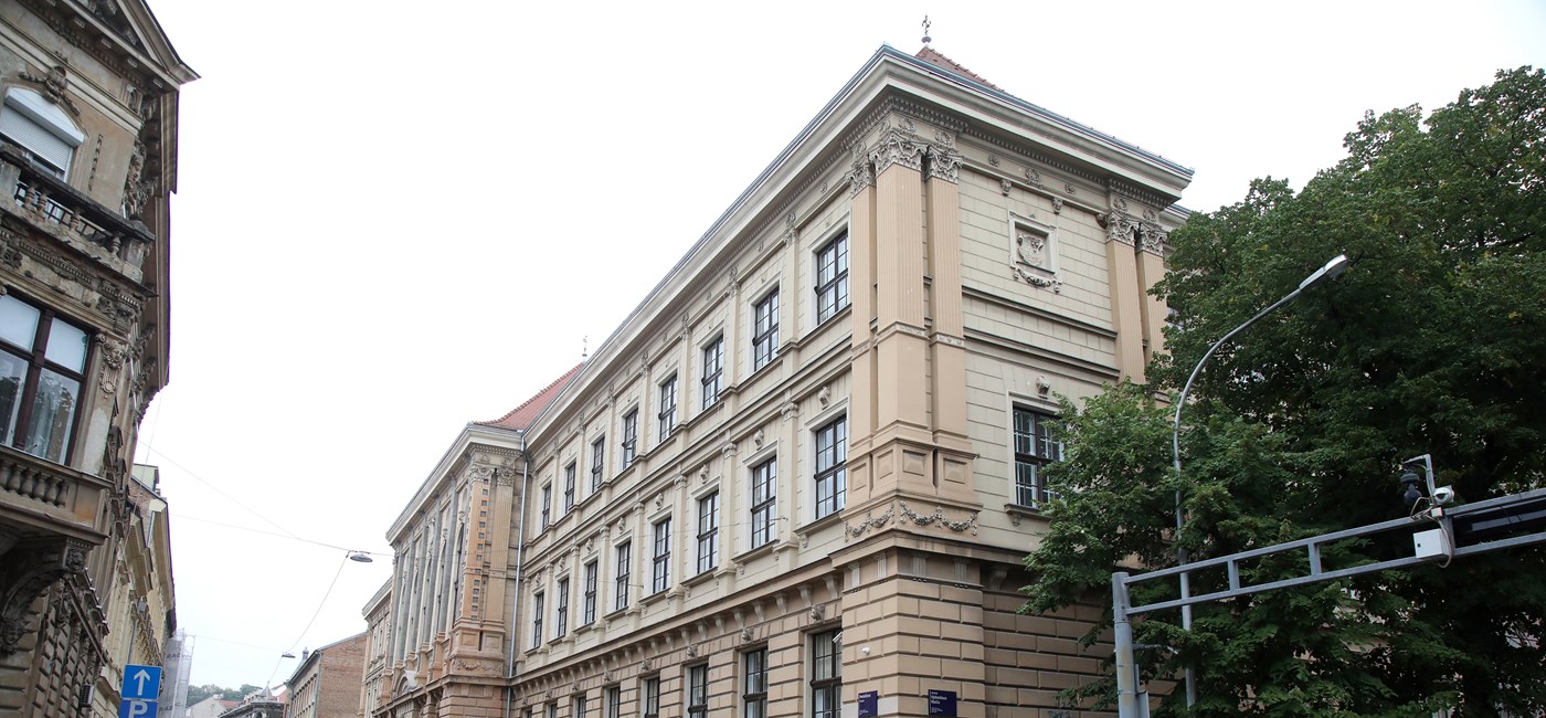 Svečano otvorena cjelovito obnovljena zgrada Prve ekonomske škole u Zagrebu