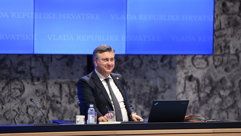 Plenković: Očekujemo da se svi ponašaju cjenovno i društveno odgovorno i smanje troškove za naše građane
