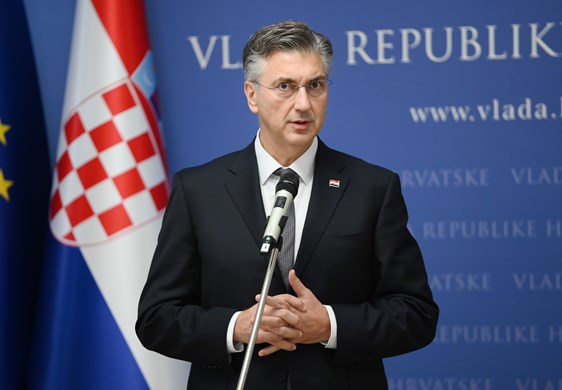 Ne postoji namjera oporbe da se izabere potpuni sastav Ustavnog suda