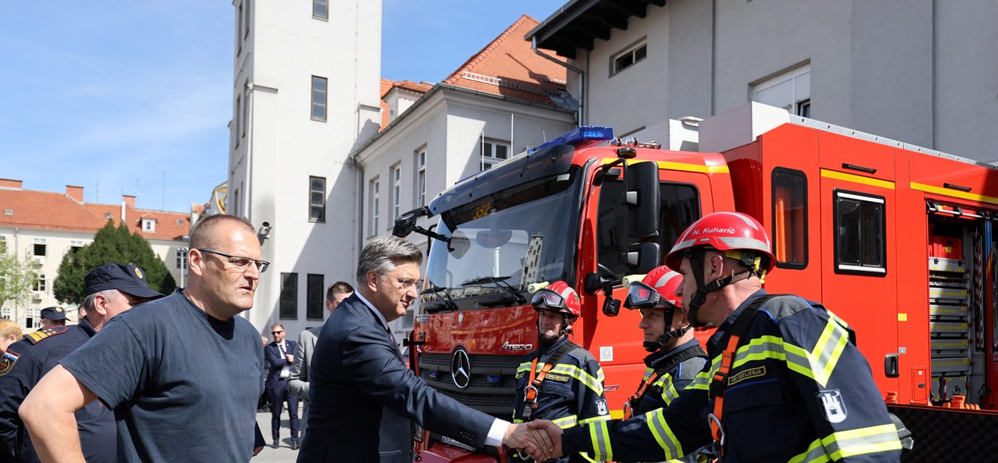 Vlada će nastaviti razvijati vatrogastvo i jačati Sustav domovinske sigurnosti