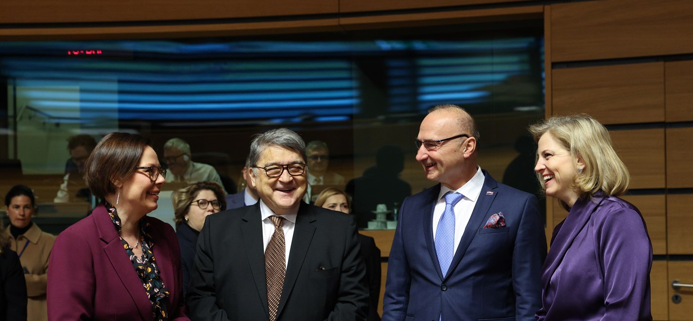 Grlić Radman upoznao kolege iz EU-a s protjerivanjem Hrvata iz Srbije