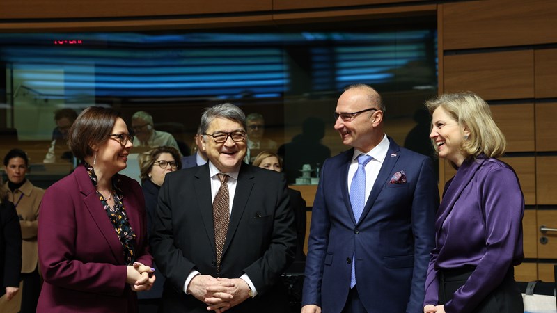 Grlić Radman upoznao kolege iz EU-a s protjerivanjem Hrvata iz Srbije