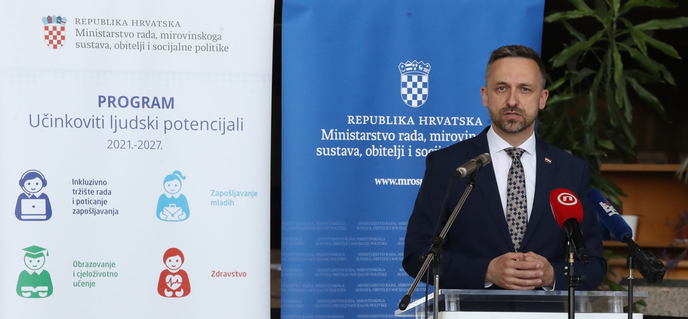 Predstavljen pilot projekt "Odmor od skrbi" za roditelje njegovatelje i njegovatelje