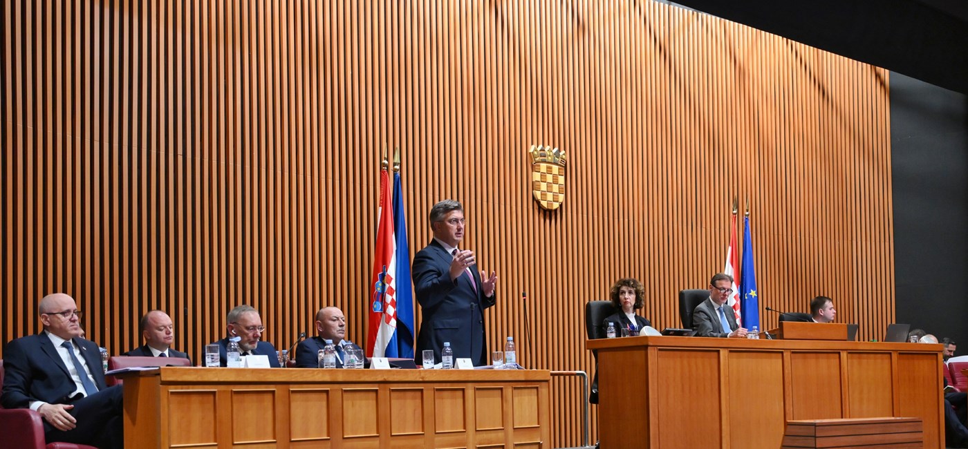 Aktualno prijepodne: Vlada čini sve za građane i gospodarstvo, a opozicija nastoji pokazati situaciju kao katastrofalnu