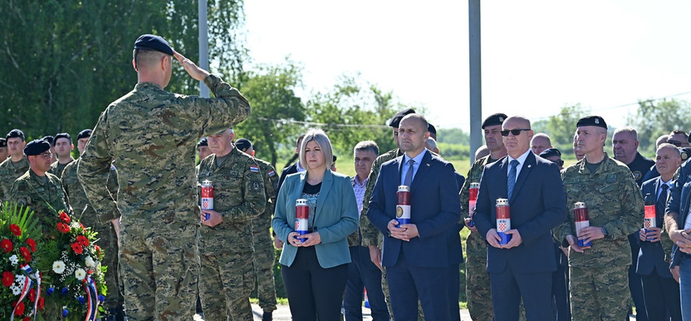 Anušić mladim pripadnicima Kuna: Vlada će nastaviti ulagati u Oružane snage 