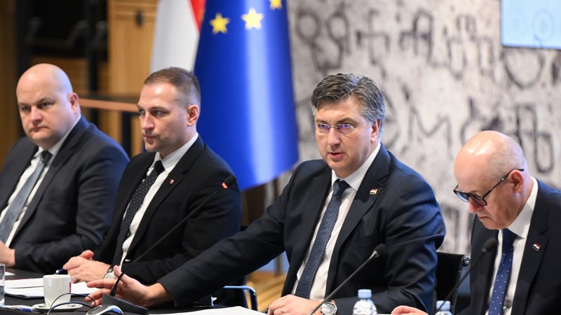 Vlada održala sastanak s građevinskim sektorom: Prioritet je stvoriti preduvjete za priuštivo stanovanje mladih