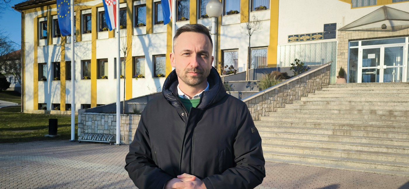 Piletić: Zakonom o socijalnoj skrbi posvojiteljima pravo na jednokratnu naknadu