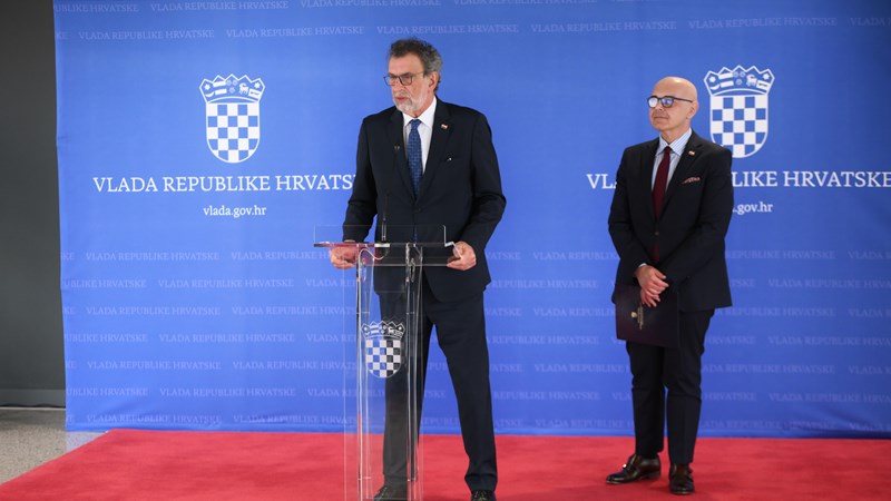 Nema razloga za sindikalne prosvjede niti za štrajk. Komunikacija sa sindikatima nije prekinuta