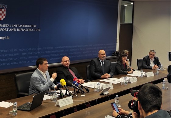 Butković predstavio deset zakonskih akata koji su u postupku donošenja ove godine