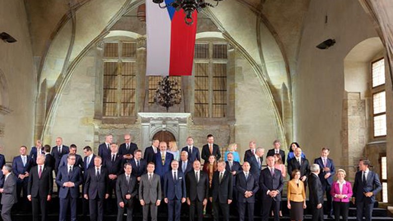 Prvi sastanak Europske političke zajednice prigoda da više od 40 europskih zemalja raspravi aktualnu situaciju u Europi 