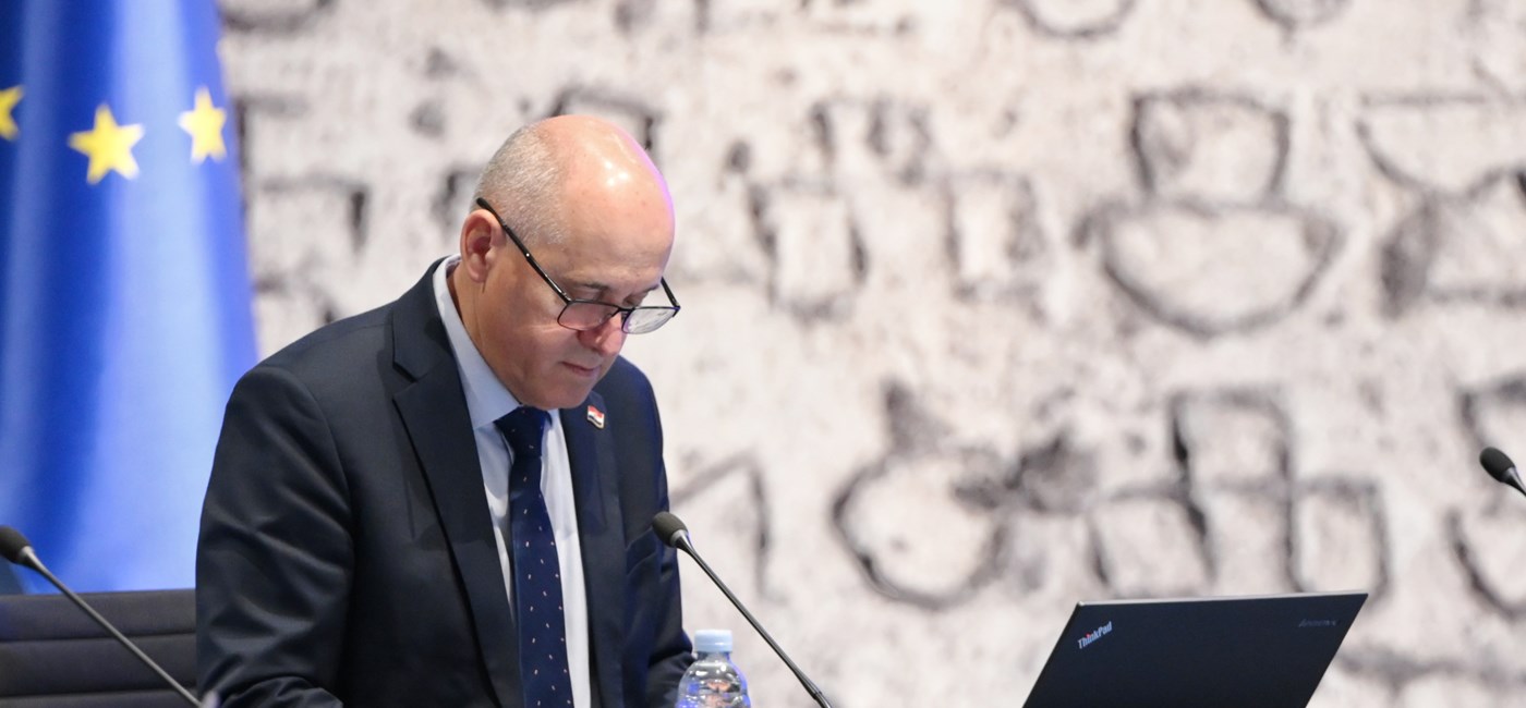 Ugradnja dizala i uređenje pročelja unaprijedit će kvalitetu života u postojećim zgradama