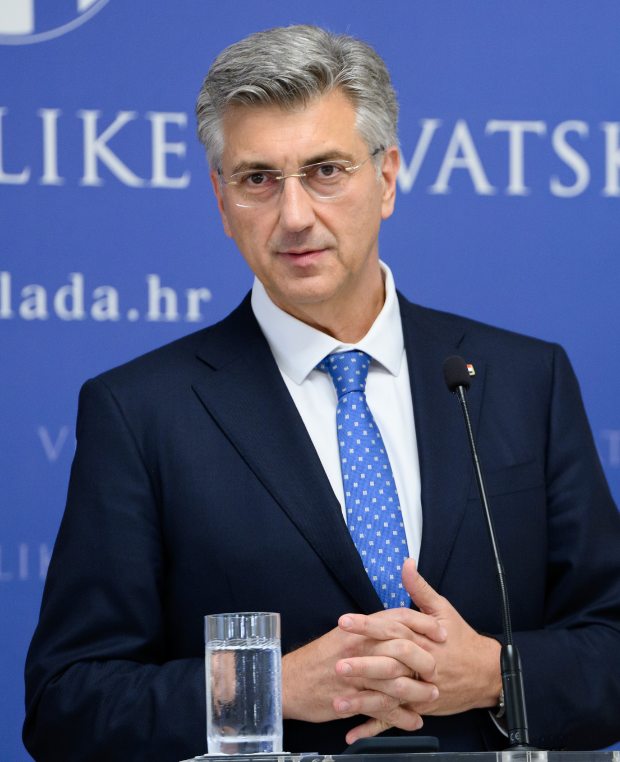 Hrvatska vojska nije Milanovićeva prćija; Riječ je o flagrantnom kršenju Zakona o obrani