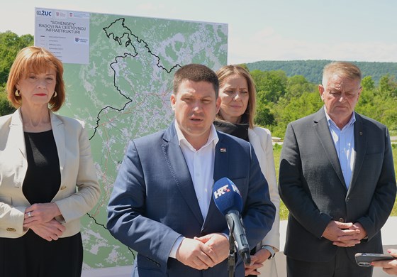 Vlada ulaže u sanaciju još 13 kilometara cesta u Karlovačkoj županiji
