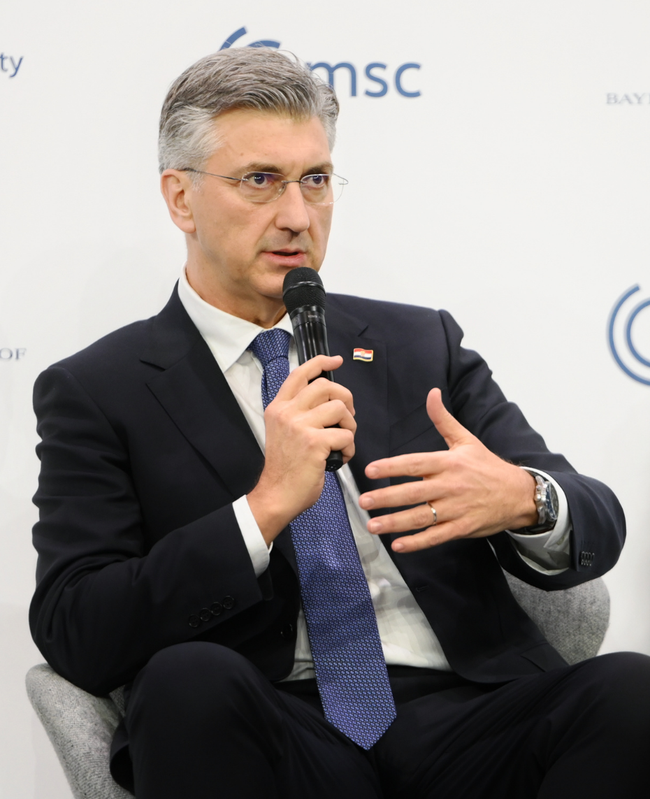 Asertivni, ali s poštovanjem, u zaštiti svih vrijednosti koje predstavljamo