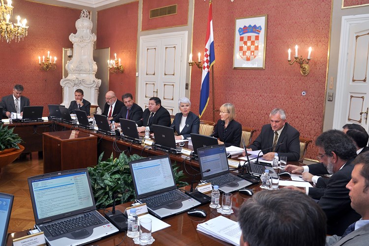 Slika /2016/Sjednice/Arhiva/154_sjednica_vlade_republike_hrvatske.jpg