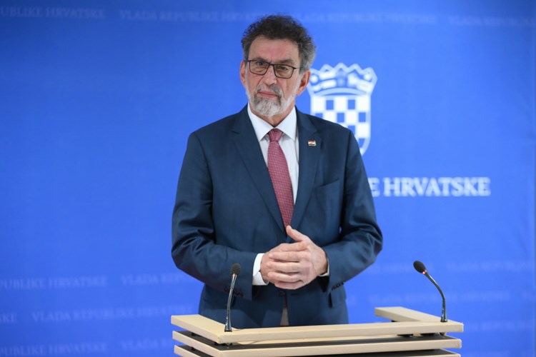 Slika /Vijesti/2025/Listopad/30_listopada/Fuchs_izjava.JPG